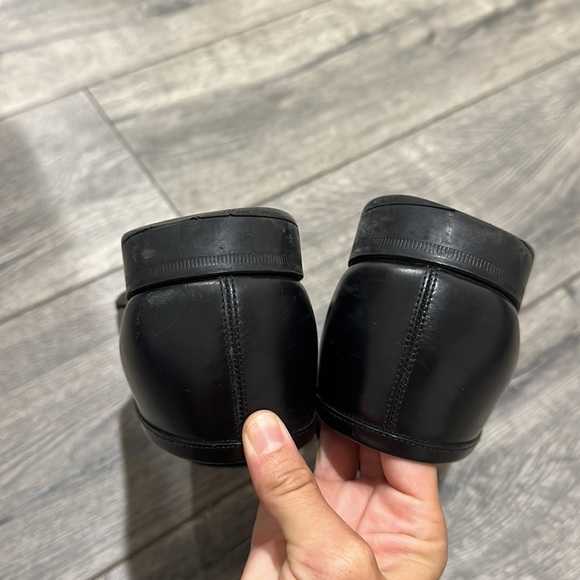 • Salvatore Ferragamo • Men’s Authentic Moccasin with Gancini ornament Black 8 - Picture 7 of 8